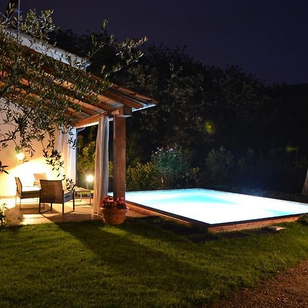 Villa Con Piscina Esclusiva Nel Verde Lucca Exterior foto