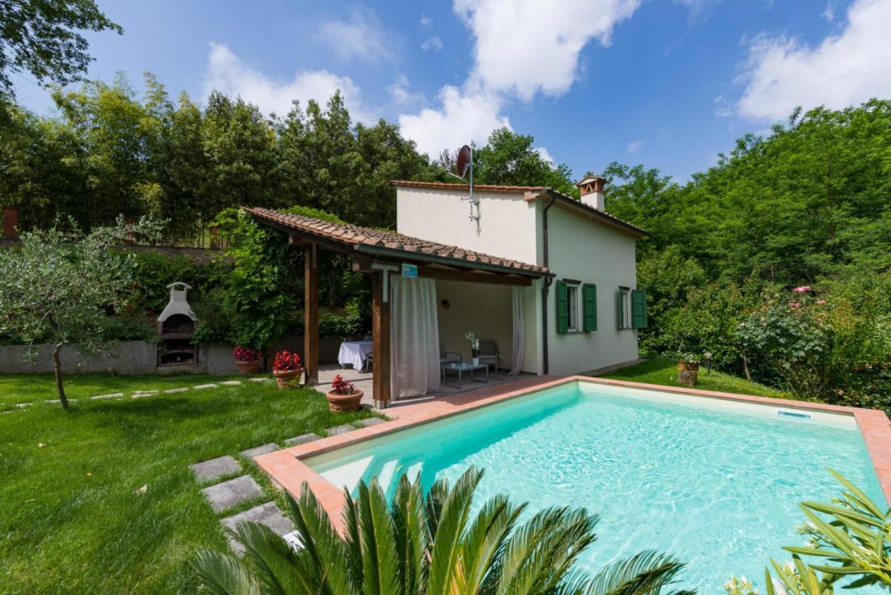Villa Con Piscina Esclusiva Nel Verde Lucca Exterior foto